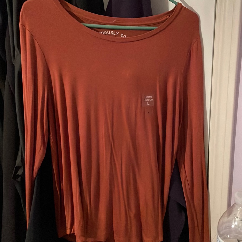 auburn soft long sleeve tee aero
